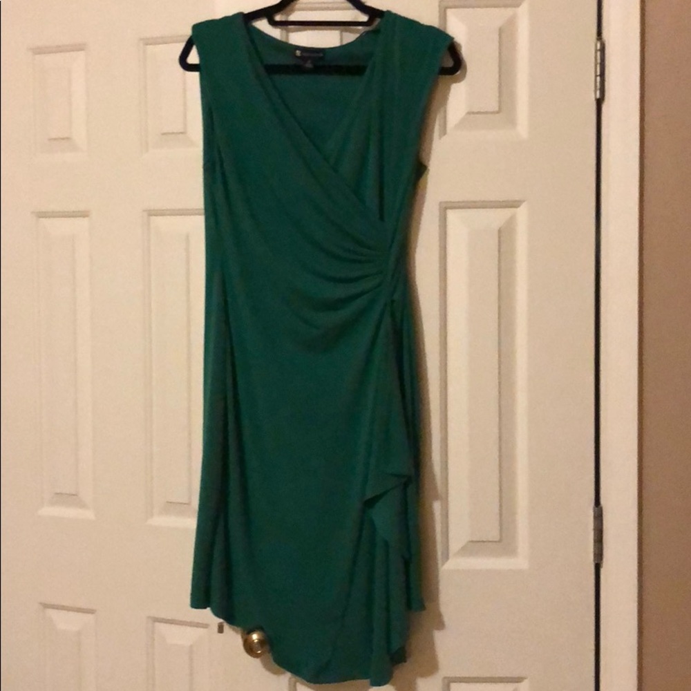 Size 4 green cocktail dress